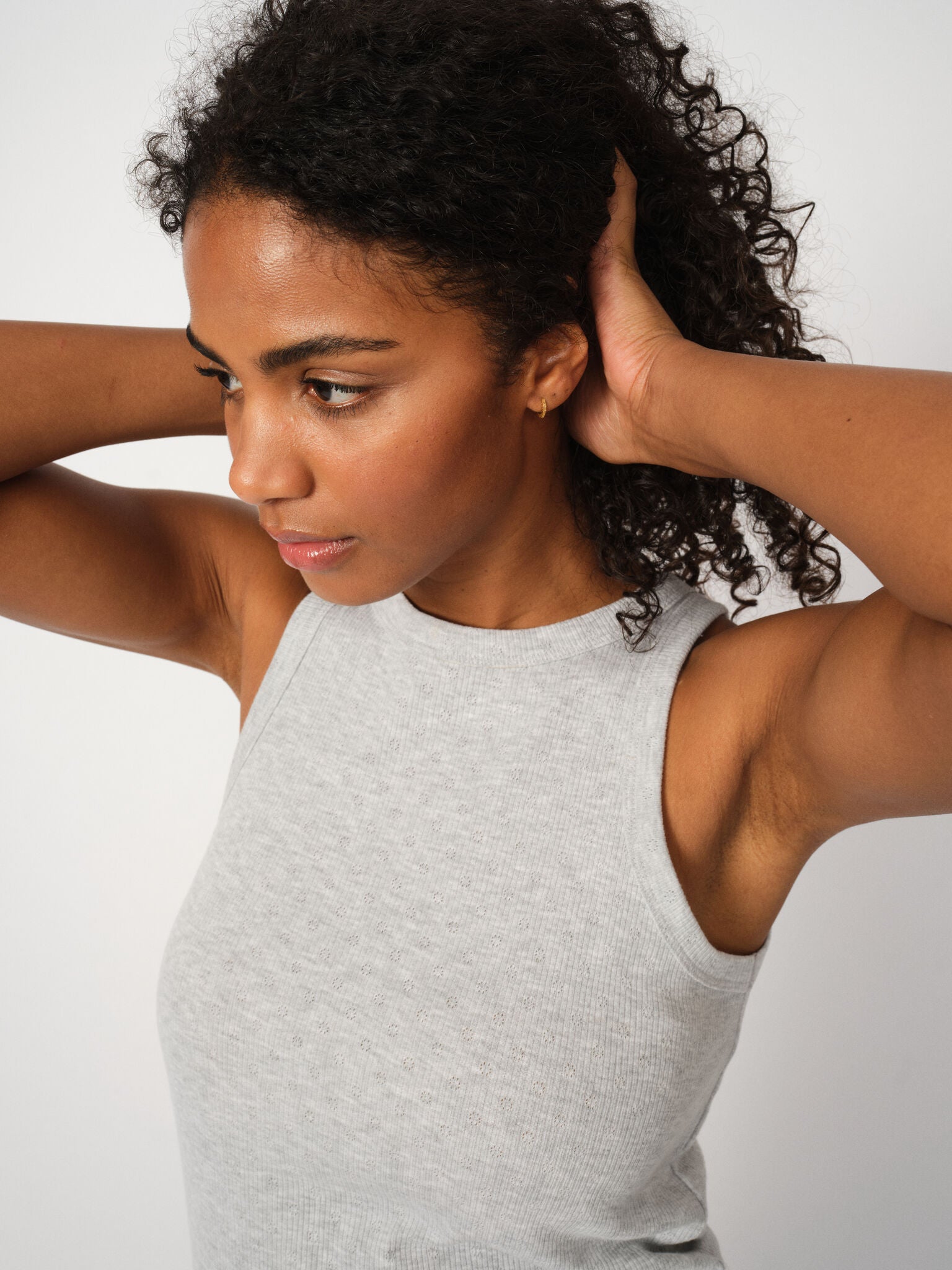 Modelshot / Light Grey Melange / Detail